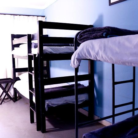 Backpackers Connection @ Jnb Airport Hostel เบโนนิ ภายนอก รูปภาพ